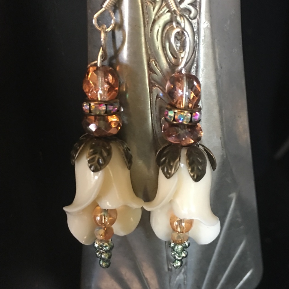 Earrings-Vintage/Floral Design